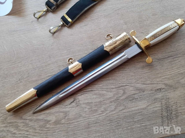 Кортик на Военноморския флот 2 обр.1951г., снимка 3 - Колекции - 48628531