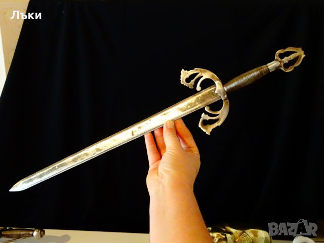 Старинен меч,кинжал,53 см. 