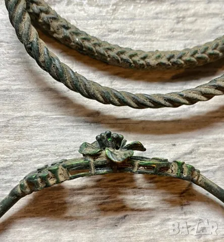 Бюстове и гривни от чист бронз с хубава патина, снимка 8 - Други ценни предмети - 48354075