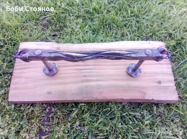 Дръжка от ковано желязо с подвижни топчета 