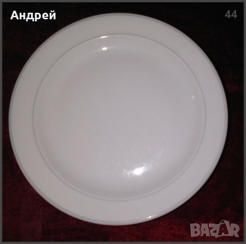 Комплект порцеланови десертни/подложни чинии с „изчистен“ вид, снимка 2 - Чинии - 27017772