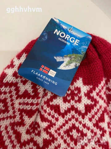 Зимна шапка, снимка 2 - Шапки - 53606100