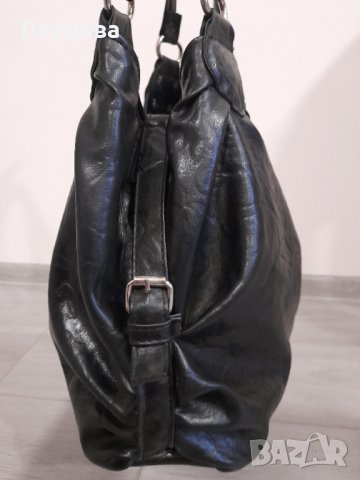 Черна чанта от естествена кожа, снимка 6 - Чанти - 43060155
