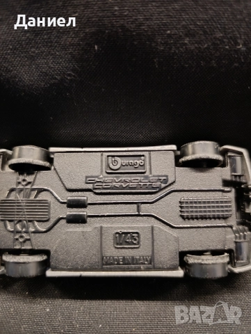 Количка Burago Chevrolet Corvette , снимка 2 - Колекции - 52021460