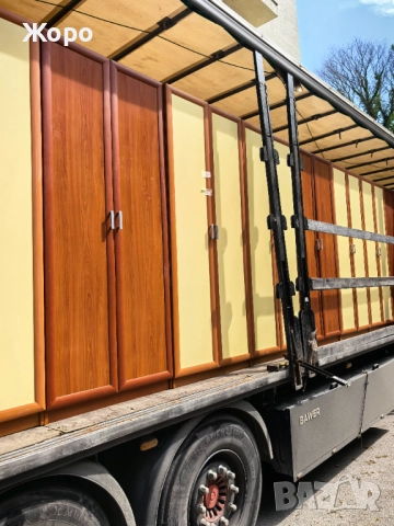 Продаваме трикрилни гардероби , снимка 6 - Гардероби - 52128046