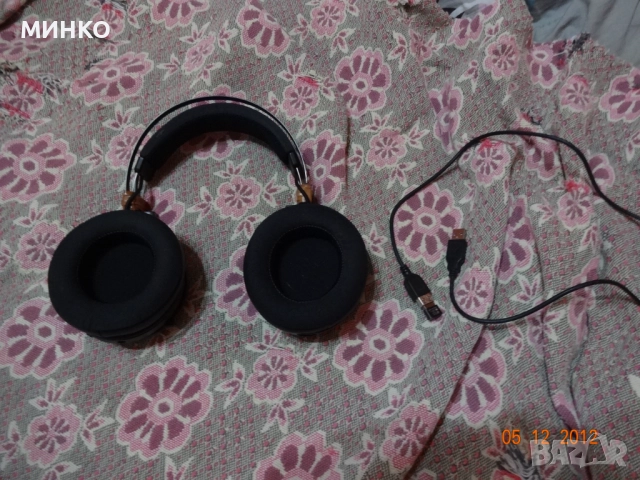 Razer Nari Ultimate, снимка 2 - Слушалки за компютър - 52919037