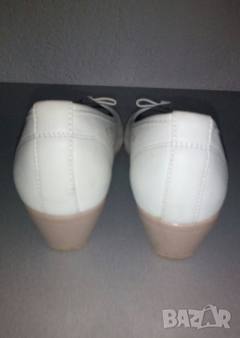 Бели обувки от Mat Star, снимка 3 - Дамски ежедневни обувки - 36604473