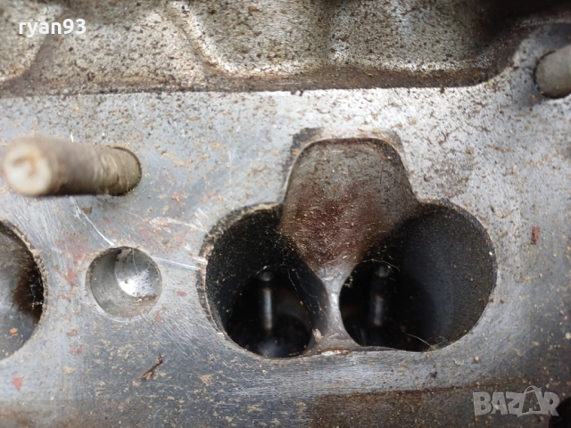 Цилиндрова глава и валове за OPEL CORSA B/TIGRA A 1.6 16V GSI 109кс C16XE, снимка 10 - Части - 51992670