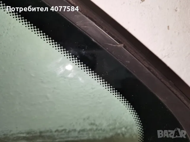 Продавам ляво задно ъглово затъмнено стъкло за ц класа w204 фейслифт, снимка 3 - Части - 49024091
