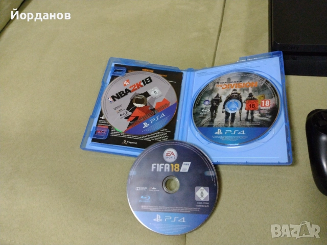 Playstation 4 SuperSlim 500gb. пълен комплект + игри, снимка 3 - PlayStation конзоли - 52892473