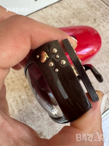 Оригинални слънчеви очила Moschino , снимка 3 - Слънчеви и диоптрични очила - 51109953