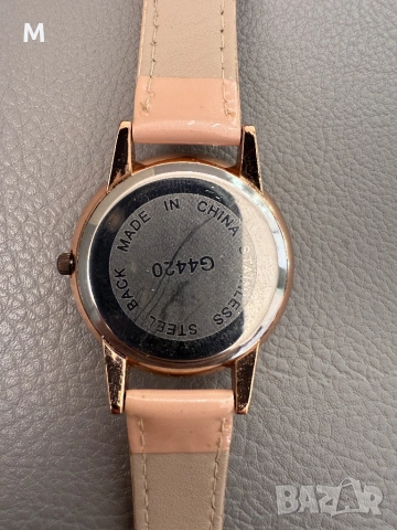 Дамски часовник, снимка 6 - Дамски - 52479526