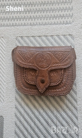 Гравирана ръчно изработена мароканска кожена чанта, снимка 3 - Чанти - 53069160