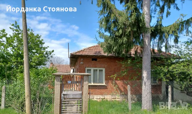 Продава къща в с.Райнино, снимка 2 - Къщи - 50069249