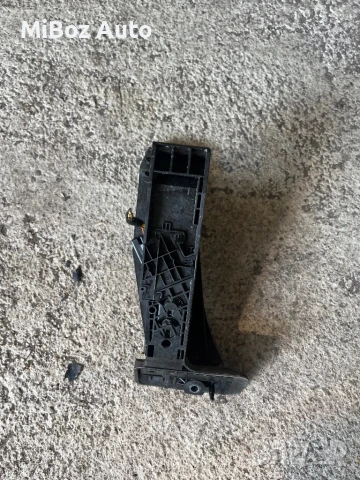 Педал газ БМВ Е90 91 BMW, снимка 3 - Части - 50650013
