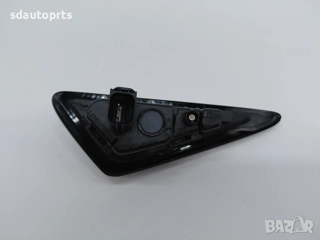 1495865-20-D Нова Камера мигач Дясна Tesla 3 Y 2017-2023, снимка 6 - Части - 51288505