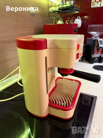 Кафе машина Saeco idea, снимка 3 - Кафемашини - 52840273