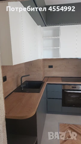 Продавам 4 стаен апартамент , снимка 1