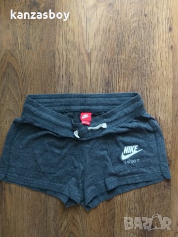 Nike Gym Vintage - страхотни къси панталонки, снимка 5 - Къси панталони и бермуди - 32751733
