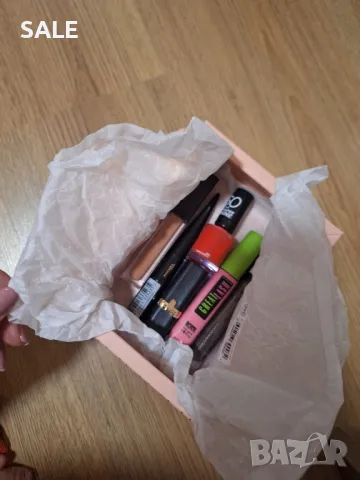 ПОДАРЪЧЕН КОМПЛЕКТ ОРИГИНАЛНА Маркова козметика , снимка 3 - Комплекти и лотове - 48429291