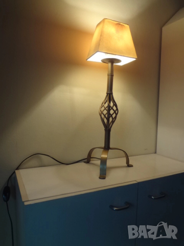 Винтидж лампа