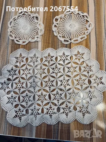 Дантелени плетива на една кука - карета, възглавнички, снимка 2 - Декорация за дома - 49577811