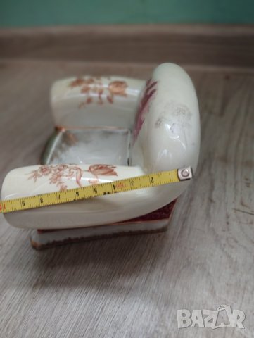 порцеланова кутия за бижута-кресло, снимка 6 - Антикварни и старинни предмети - 43104188