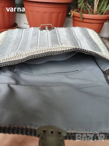 Ръчно плетена дамска чанта, снимка 3 - Чанти - 51860092