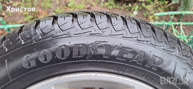 Гуми 4 броя GOODYEAR