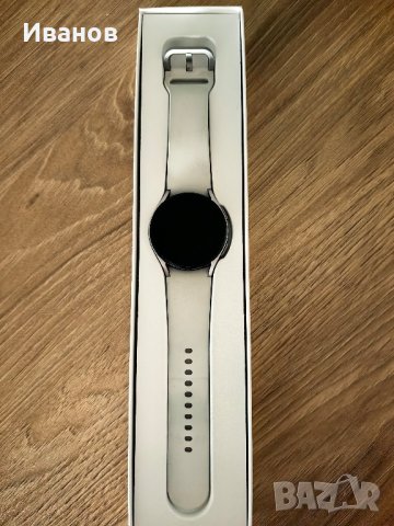 Часовник Galaxy Watch 4, снимка 3 - Смарт гривни - 43497045