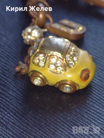 Марков ключодържател UNITED COLORS OF BENETTON с кристали Сваровски 42290, снимка 3 - Други - 43580651