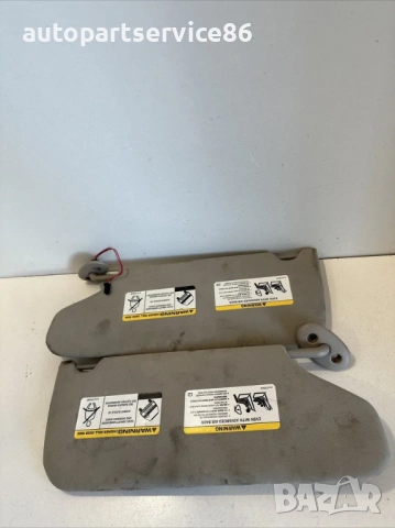 Ляв и десен слънчев визьор за Jeep Grand Cherokee 3.0 CRD (2007) 55361230AA , снимка 2 - Части - 53522831