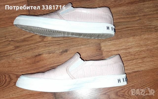 Отлични Tommy Hilfiger 37 номер, снимка 2 - Маратонки - 53578121