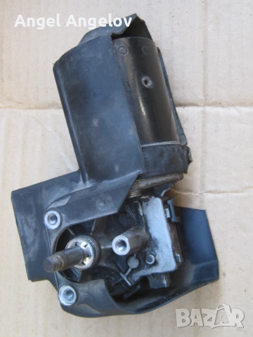 Моторче предни чистачки Mitsubishi Space Star 1.3i 16V, 390241162​, Спейс Стар (1998-2005г.), снимка 1