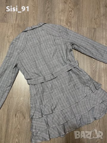 Нов тренчкот / шлифер с къдрички, снимка 4 - Шлифери - 27758760