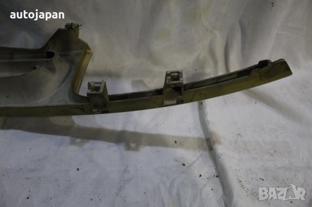 Предна решетка с емблема Нисан микра к11 1.1 00г Nissan micra k11 1.1 2000, снимка 5 - Части - 43314031