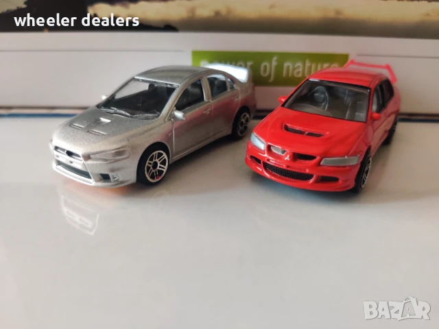 Метални колички Realtoy Mitsubishi Lancer VII и Mitsubishi Lancer Evo X в мащаб 1/64