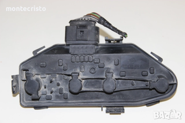 Лява платка стоп VW Transporter T5 2 задни врати (2003-2009г.) 7H0945257A ляв ламподържач Caravelle , снимка 2 - Части - 52397474