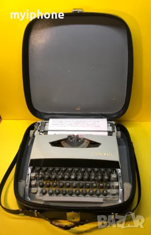 Пишеща Машина Consul 3 цвята Кирилица нова лента топ състояние, снимка 7 - Антикварни и старинни предмети - 48815653