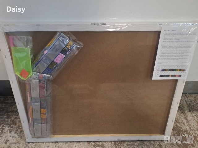 Мопс Диамантен гоблен с дървена рамка отзад, снимка 3 - Гоблени - 43776539