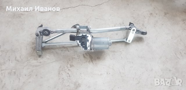 Моторче за предните чистачки - /БМВ/BMW/-/е90/е91/-156кс.-N46N
