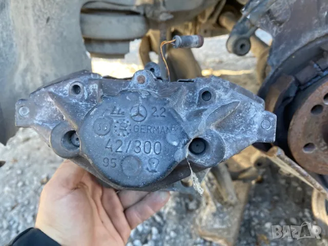 задни спирачни апарати за мерцедес с класа W220 S CLASS  42/300 спирачен апарат, снимка 2 - Части - 47641081