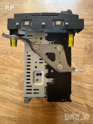 Аудио/СД Тойота Авненсис Т27, снимка 5 - Части - 48260966