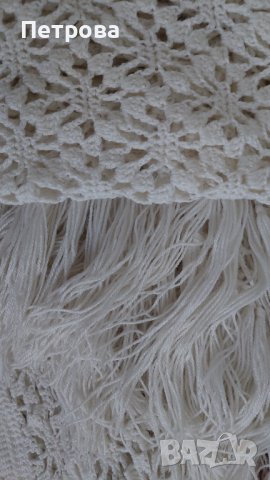 Красив и ефектен плетен шал-наметка, нов, много голям, снимка 2 - Шалове - 36981678