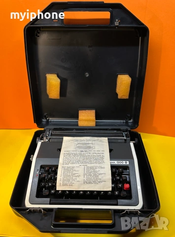 	Пишеща Машина Хеброс 1300Ф 3 Цвята Кирилица нова лента топ състояние обслужена+подарък резервна лен, снимка 9 - Други ценни предмети - 53076642