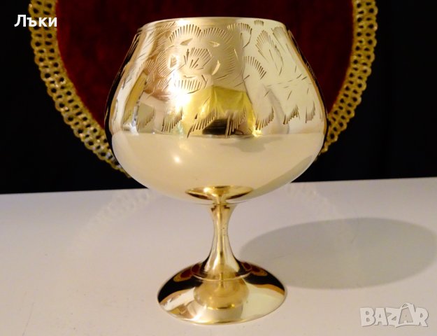 Английска бронзова чаша за бренди,коняк. , снимка 1 - Антикварни и старинни предмети - 37716525