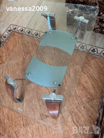 Стъклена маса 