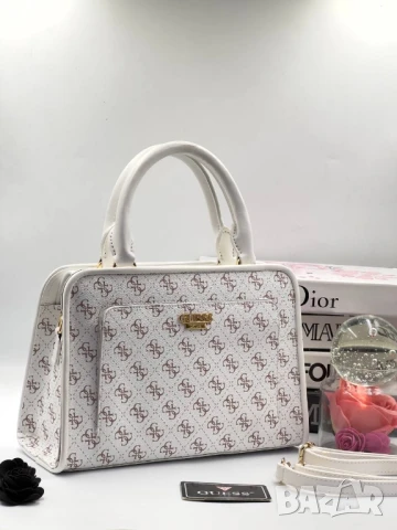чанти guess , снимка 13 - Чанти - 50927357