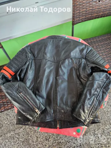 Детско яке от естествена кожа, снимка 3 - Детски якета и елеци - 49615069