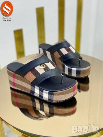 чехли burberry, снимка 2 - Чехли - 51457296